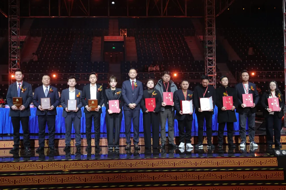 b9f2aa62fe611f960dc1ba11435a8694.png 17.png